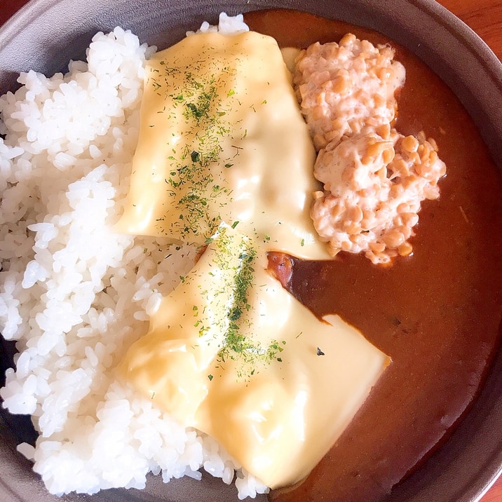 レトルトカレーにトッピング チーズマヨ納豆カレー レシピ 作り方 By ミートソース 楽天レシピ